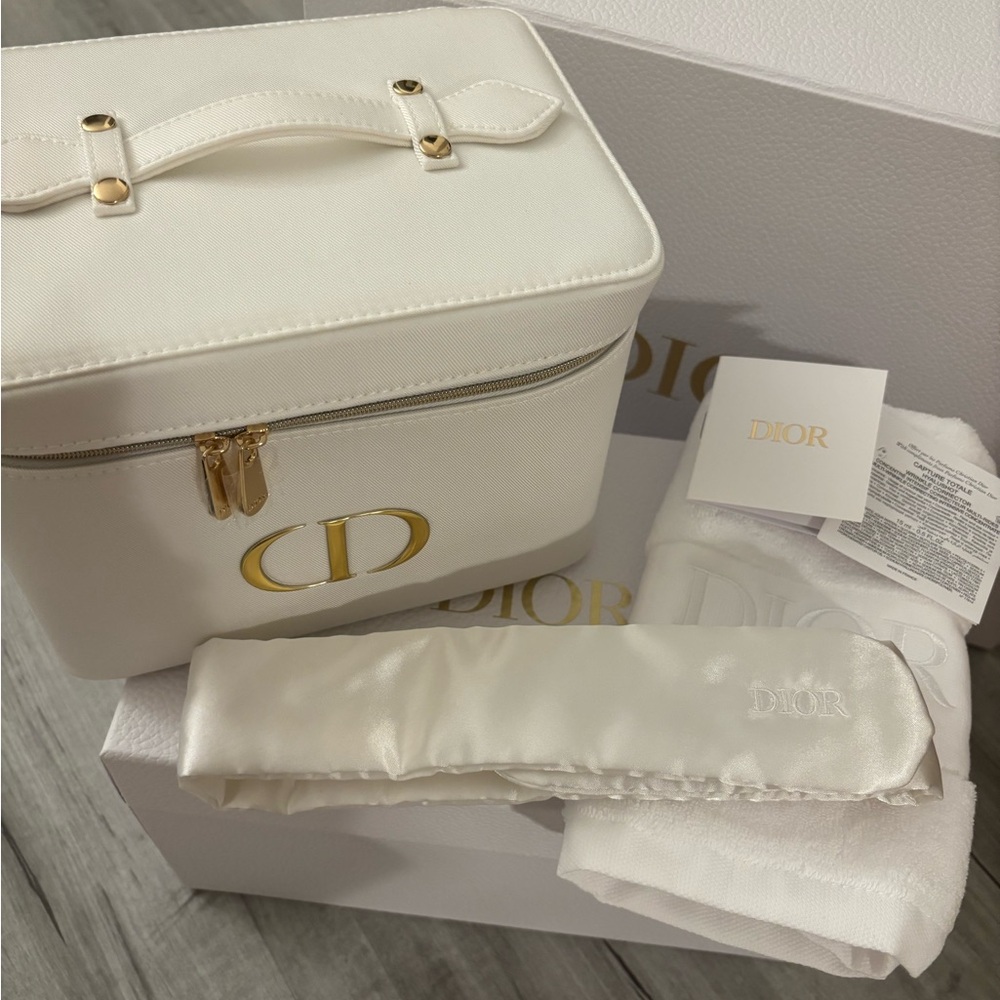 Dior Cosmetic Case with Towel/Headband
